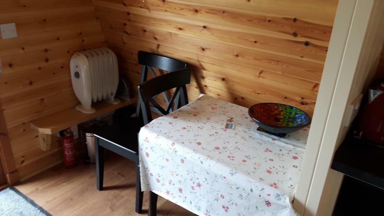 Villa The Rainbow Pod à Milltown Malbay Extérieur photo